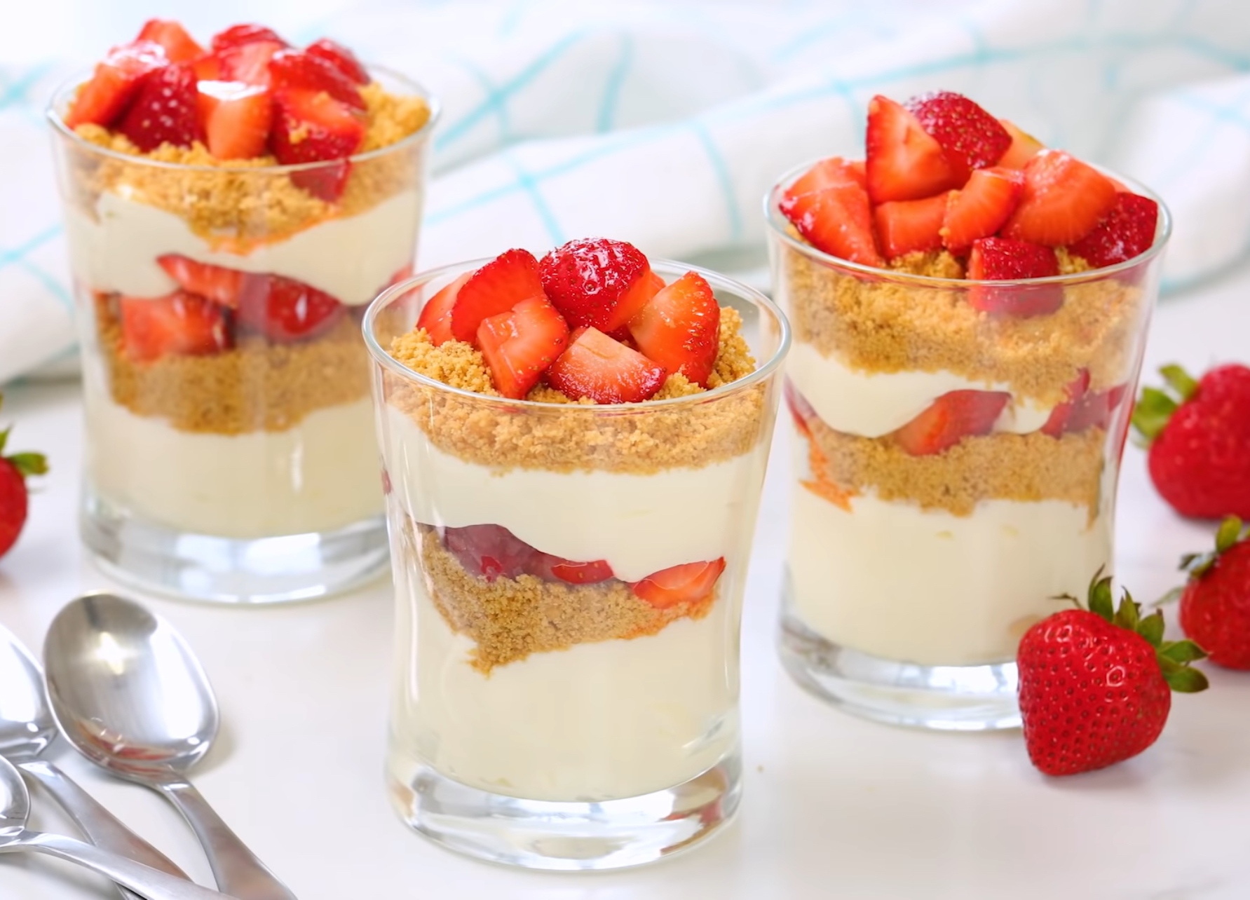 Strawberry Cheesecake Pudding