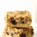 Oatmeal Raisin Cookie Bars