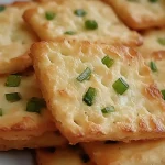 Green Onion Crackers